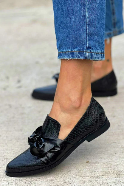 Georgia | Loafer noir avec nœud brillant