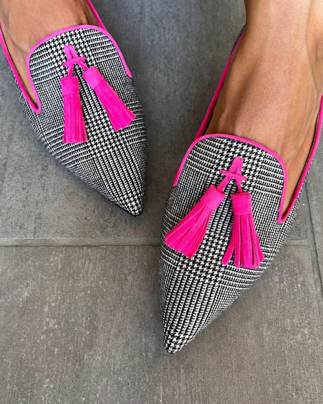 Zoe | Loafer Pointu avec Franges Fluo