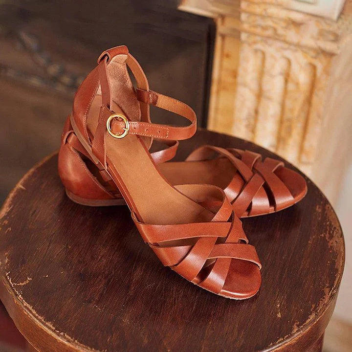 Alma | Sandales plates à bride retenue