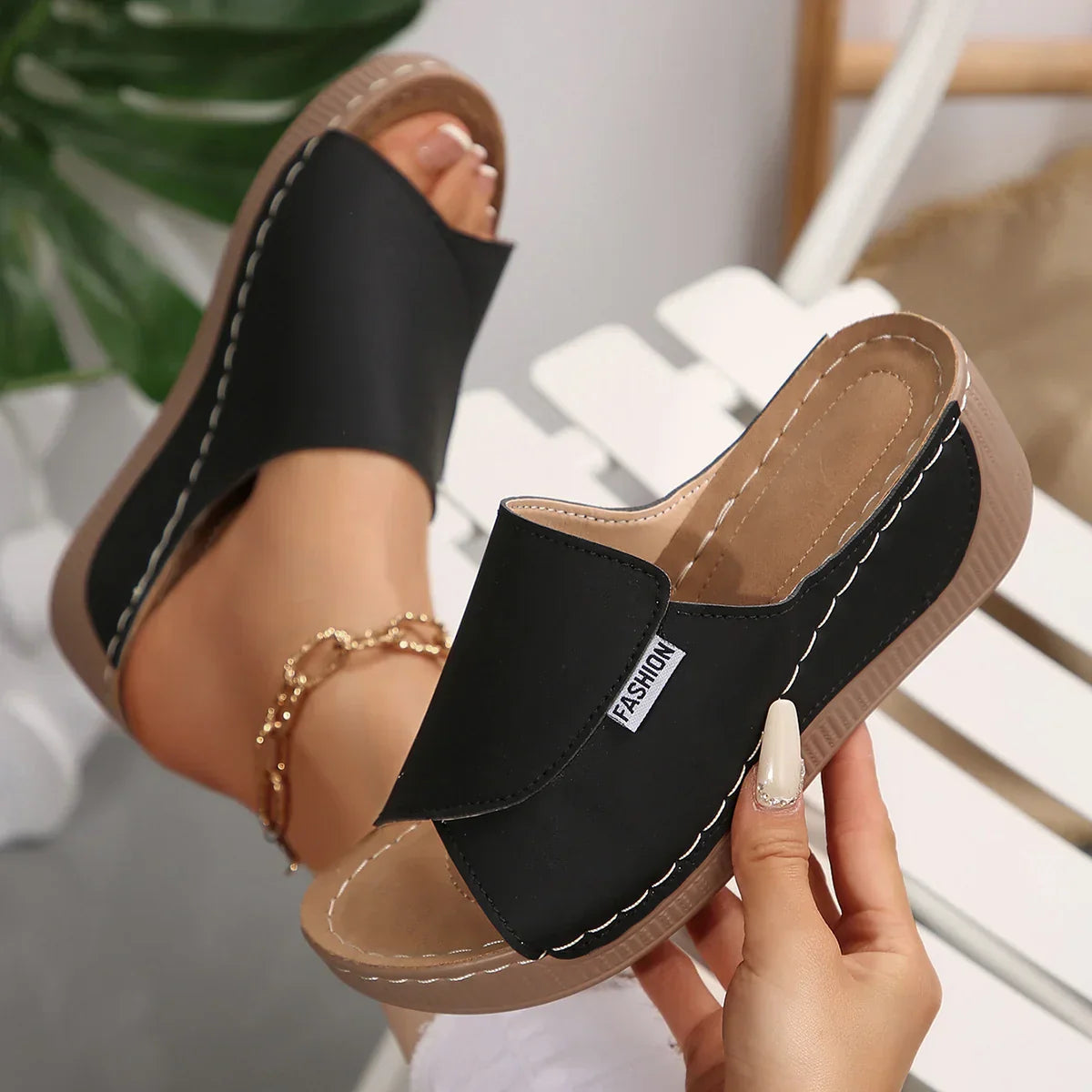 Sandales à talon compensé orthopédiques Selene™