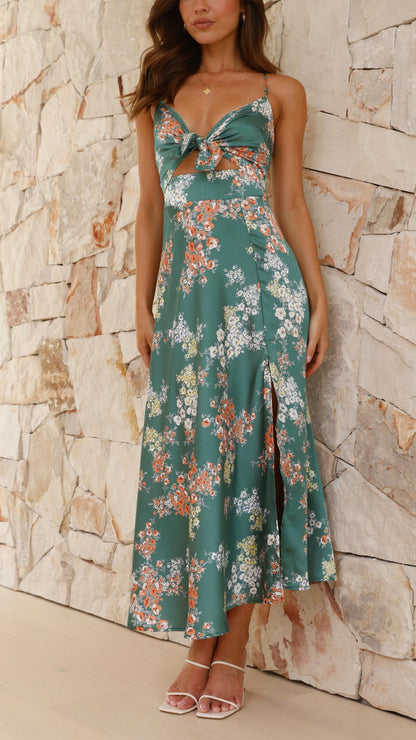 Myla | Robe mi-longue à fleurs en satin à coupe décolletée