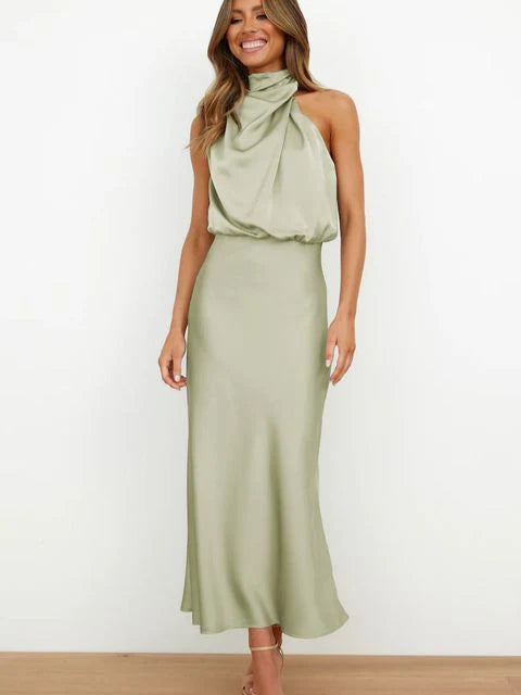 Benthe | Robe midi à épaules dénudées