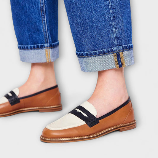 Oceane – Mocassin marron à bout rond et design color block