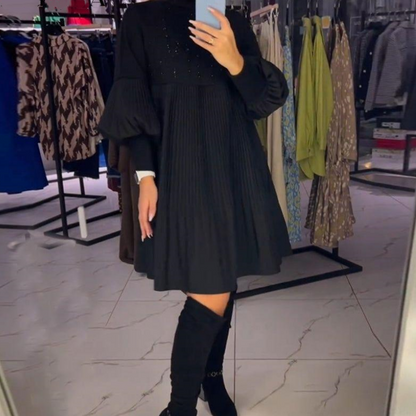 Marlene | Robe grande taille avec col montant et manches bouffantes